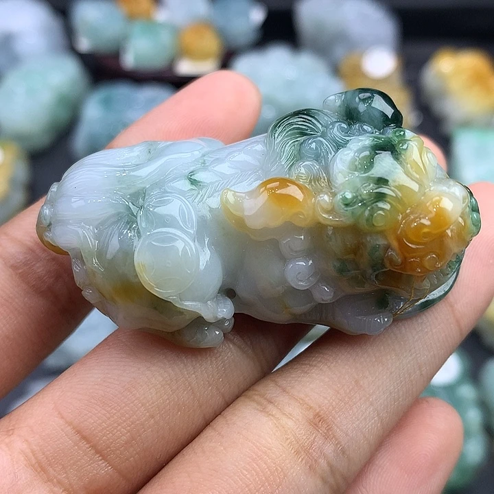 颈饰未镶嵌翡翠天然缅甸翡翠
