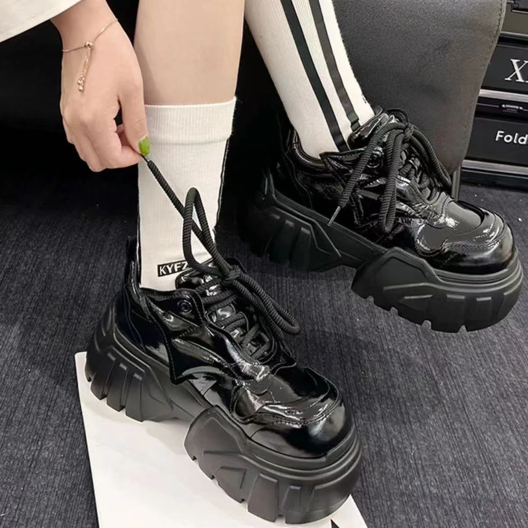 现货C1｜“机器人”真皮羊皮垫松糕鞋女｜拍小一码｜1933