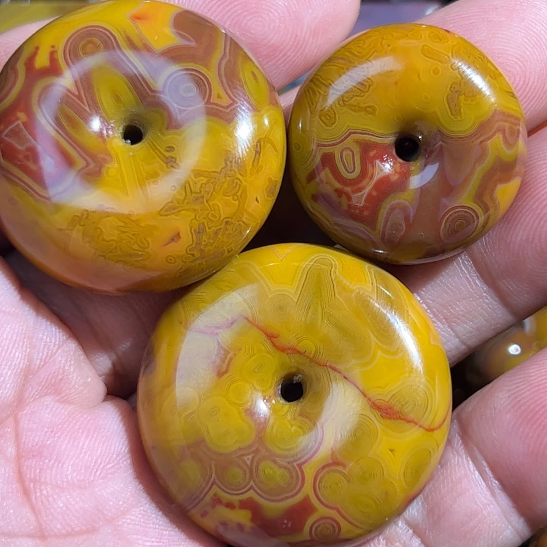 欲***我玛瑙/玉髓合金颈饰