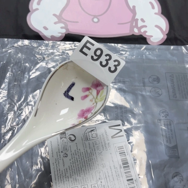 紫砂清库存，不退不换，不卡单发两件M码