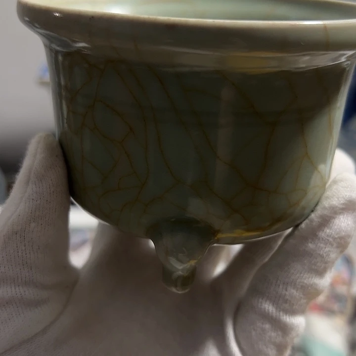 瓷片阿*青瓷炉一件完整