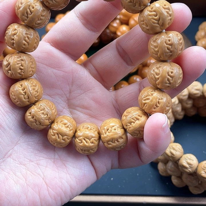 猴头核桃手串猴头