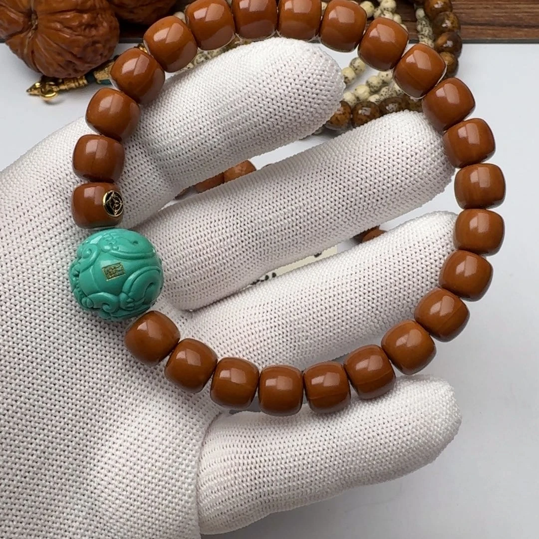 吊坠猴头核桃菩提手串