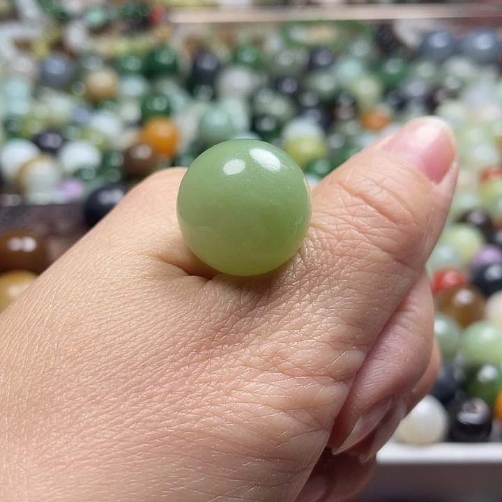 未镶嵌和田玉珠宝奇石?