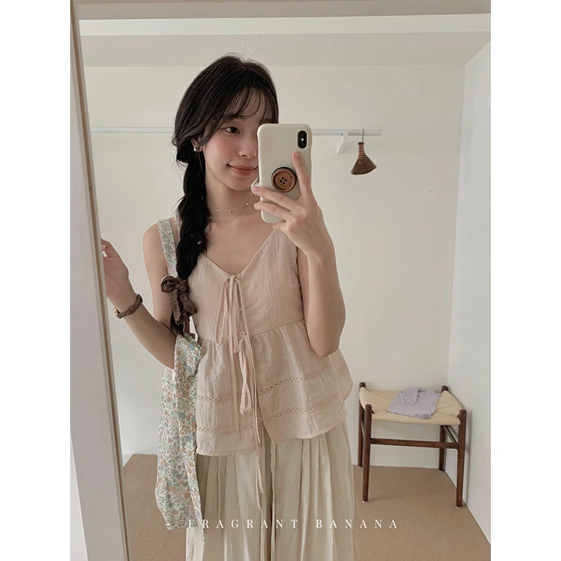 香香的蕉 韩系V领蝴蝶结小吊带女夏季露背镂空下摆上衣