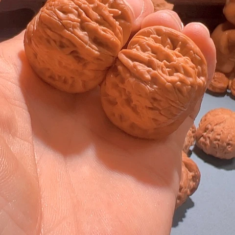 文玩核桃把件9*8磨盘35