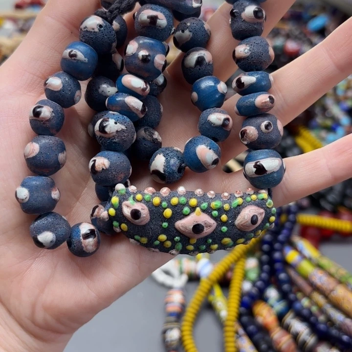 颈饰琉璃琉璃琉璃塞浦路斯蜻蜓眼