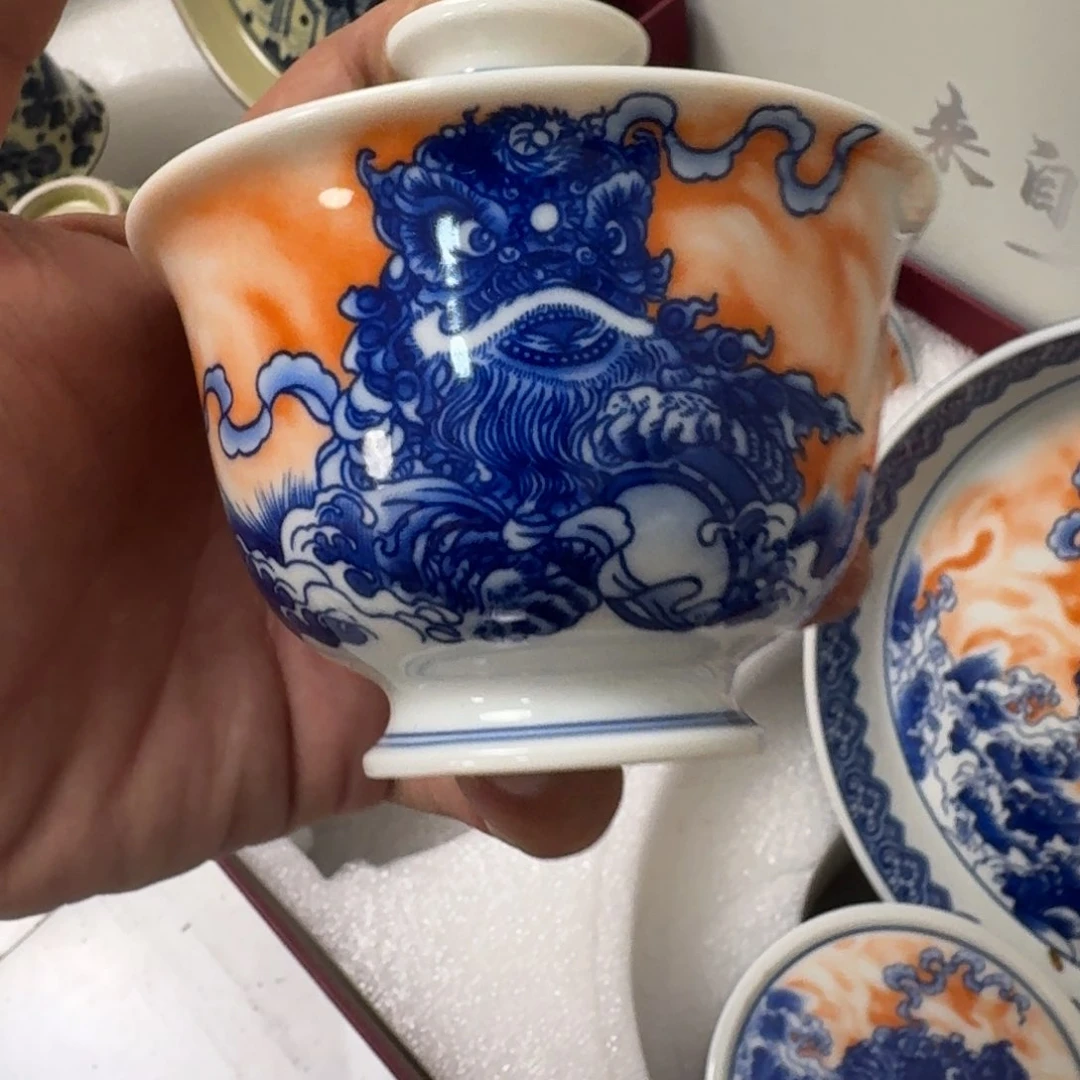 摆件梵红狮子两才盖碗