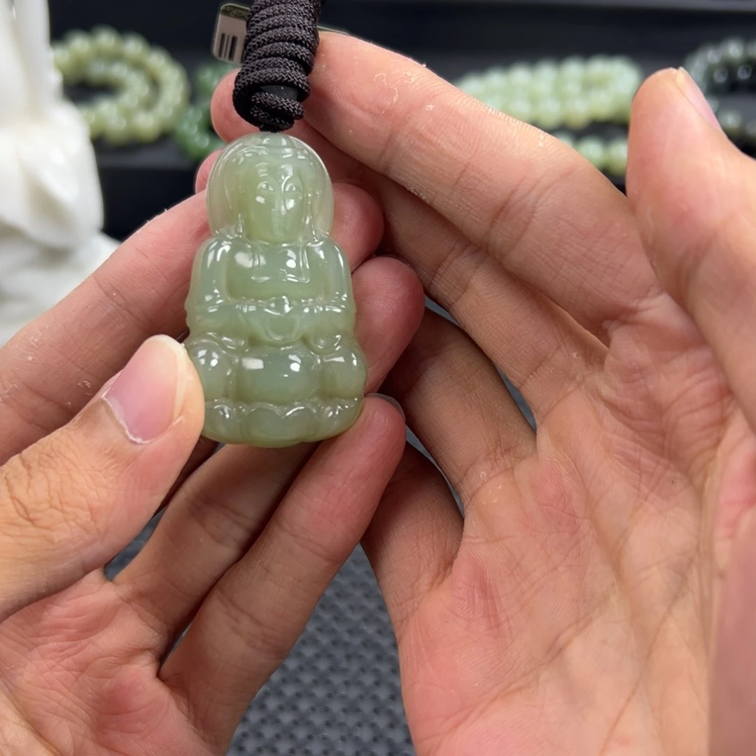 颈饰未镶嵌和田玉观音