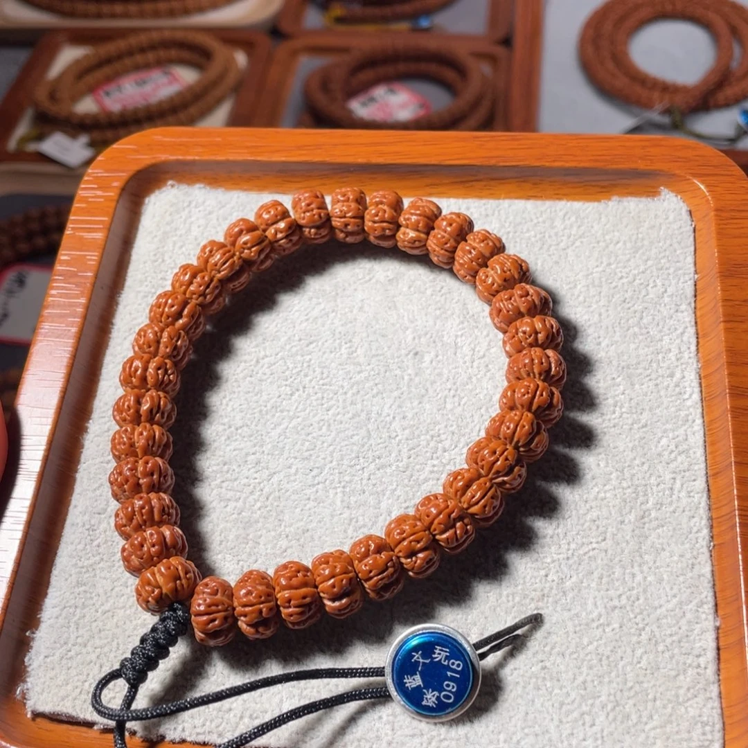 用***8吊坠金刚菩提十出一11+