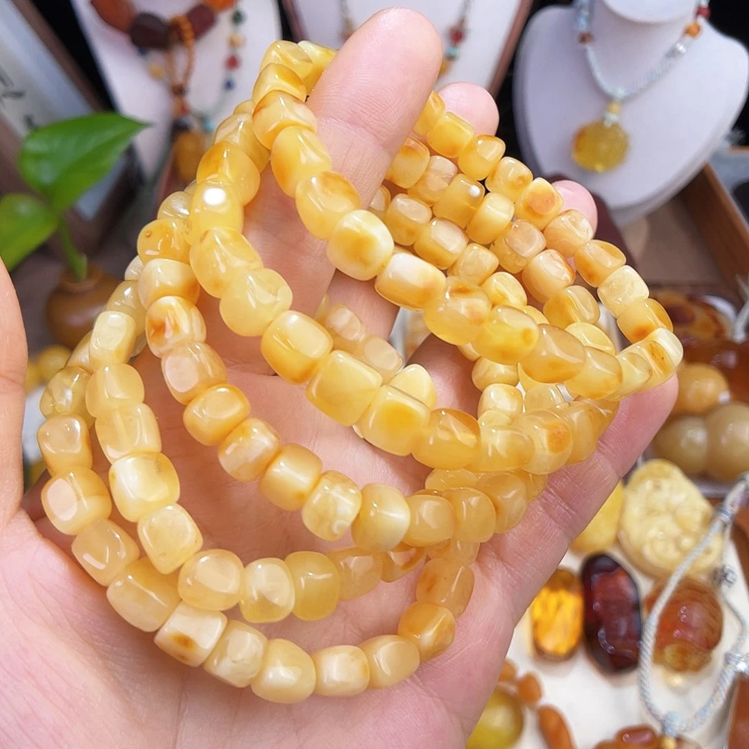 未镶嵌琥珀珠宝奇石多样性发一条