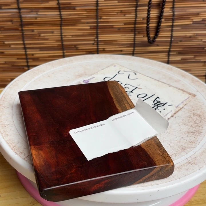 大叶紫檀（黑酸枝木类）