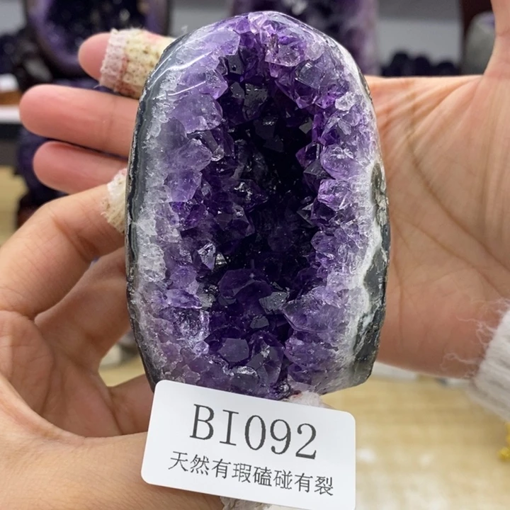 水晶未镶嵌大型摆件（非配饰）