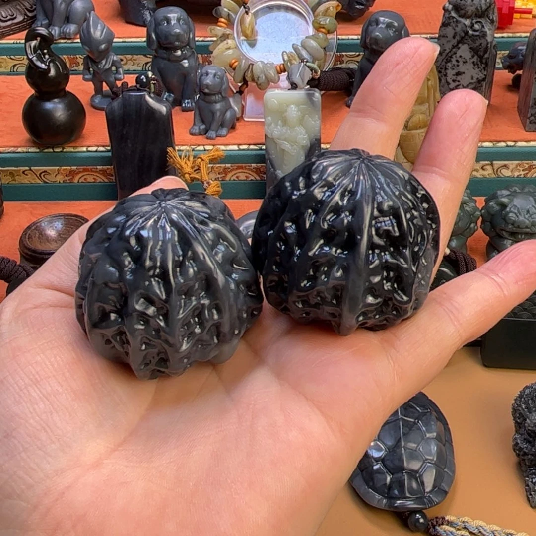 未镶嵌和田玉挂件日****轩