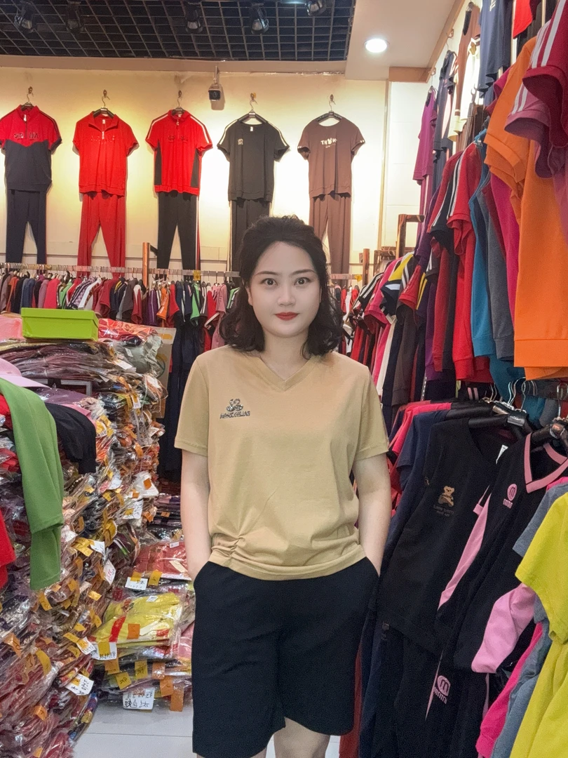 2539V领口带砖上衣时尚百搭