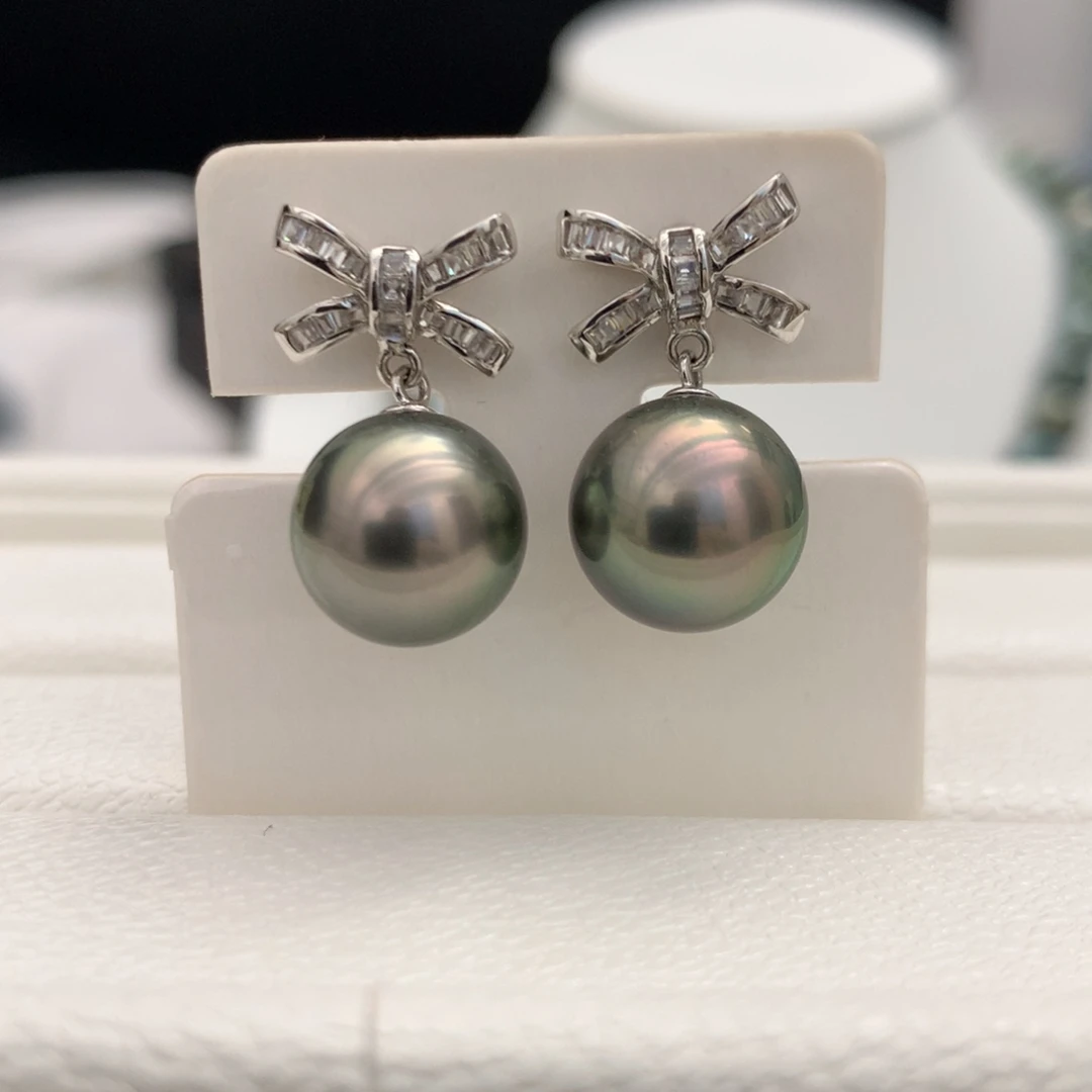 耳饰海水珍珠18K金镶嵌10.3mm黑珍珠耳坠