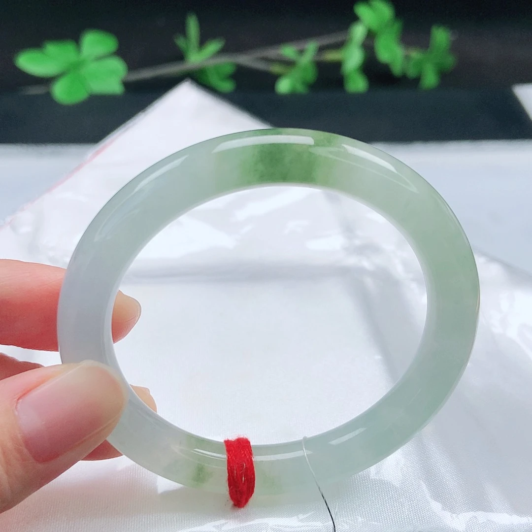 未镶嵌手镯（圆镯）翡翠52圆