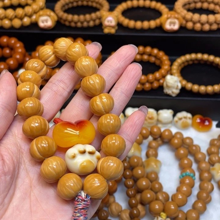 h***.核桃手串/手链屁桃