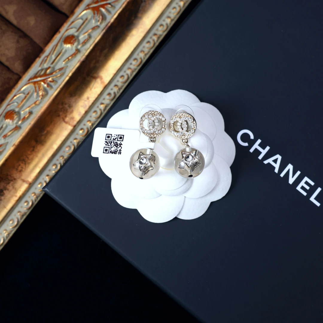 95新 Chanel/香奈儿 柚礼中古/香奈儿雪地莱茵石耳钉LZ506297