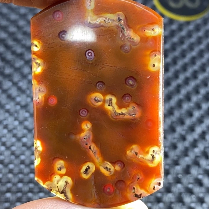 一***生玛瑙/玉髓未镶嵌玛瑙