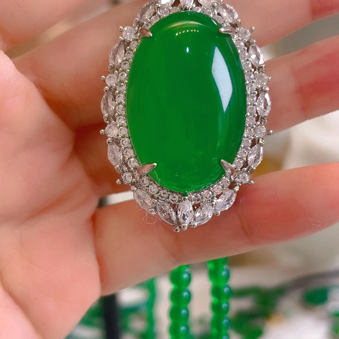 玛瑙/玉髓合金颈饰