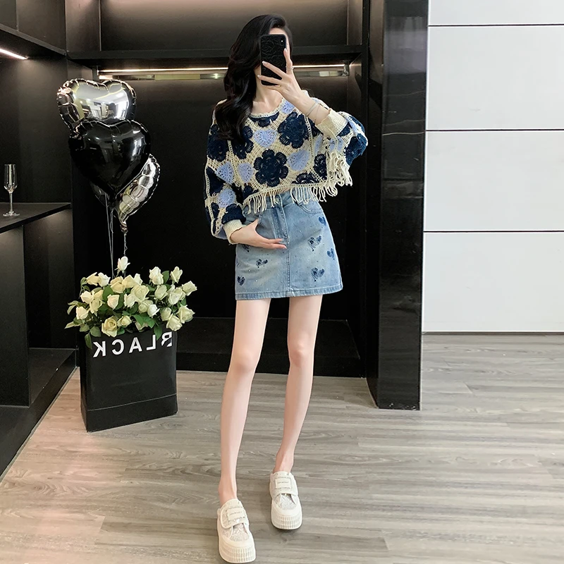 2025新款法式钩花长袖针织衫百搭洋气短款上衣时尚牛仔半身裙套装