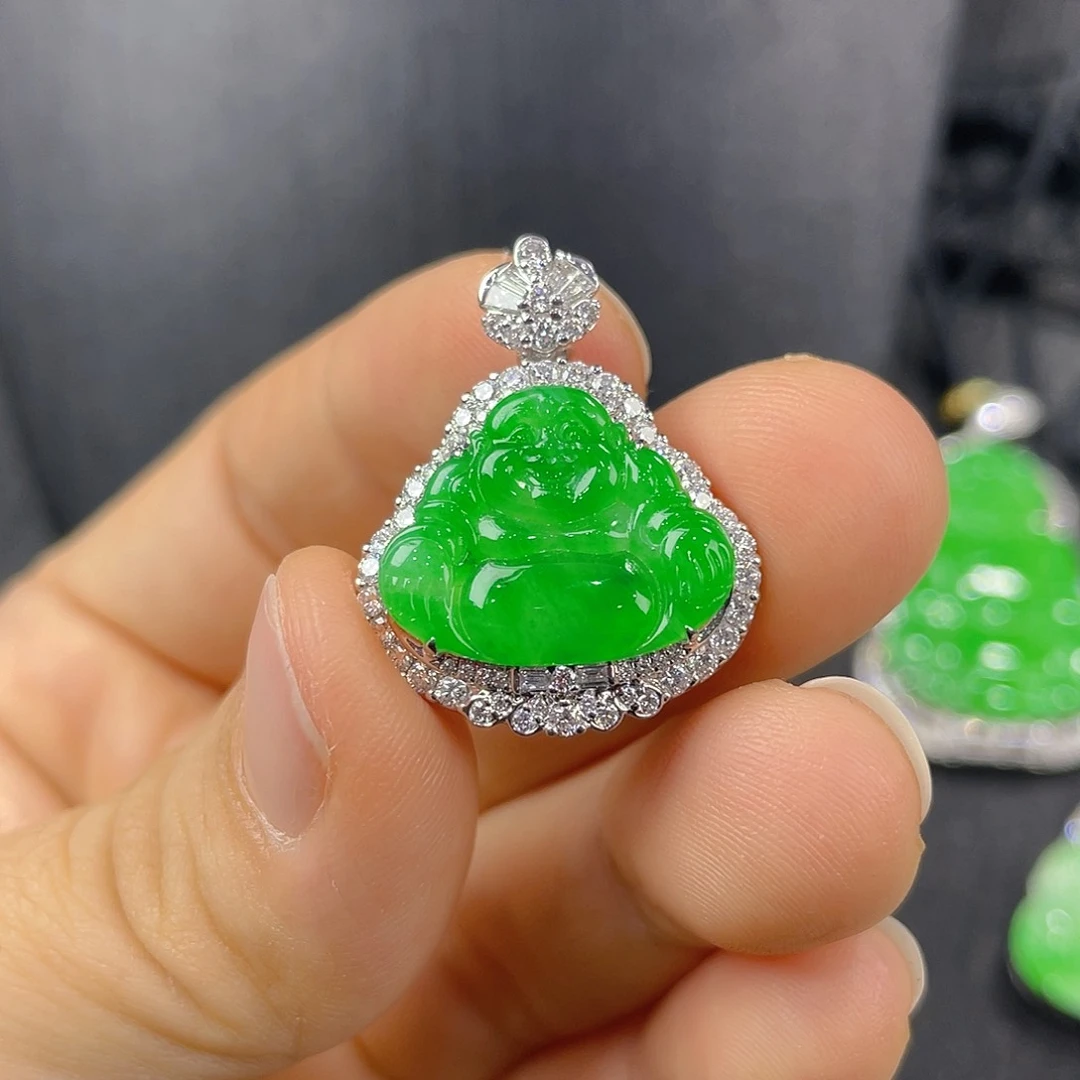 翡翠18K金镶嵌颈饰翡翠缅甸翡翠A货佛公