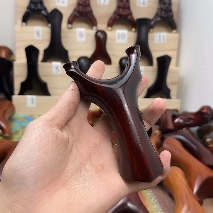 16号瑕疵紫檀天罡