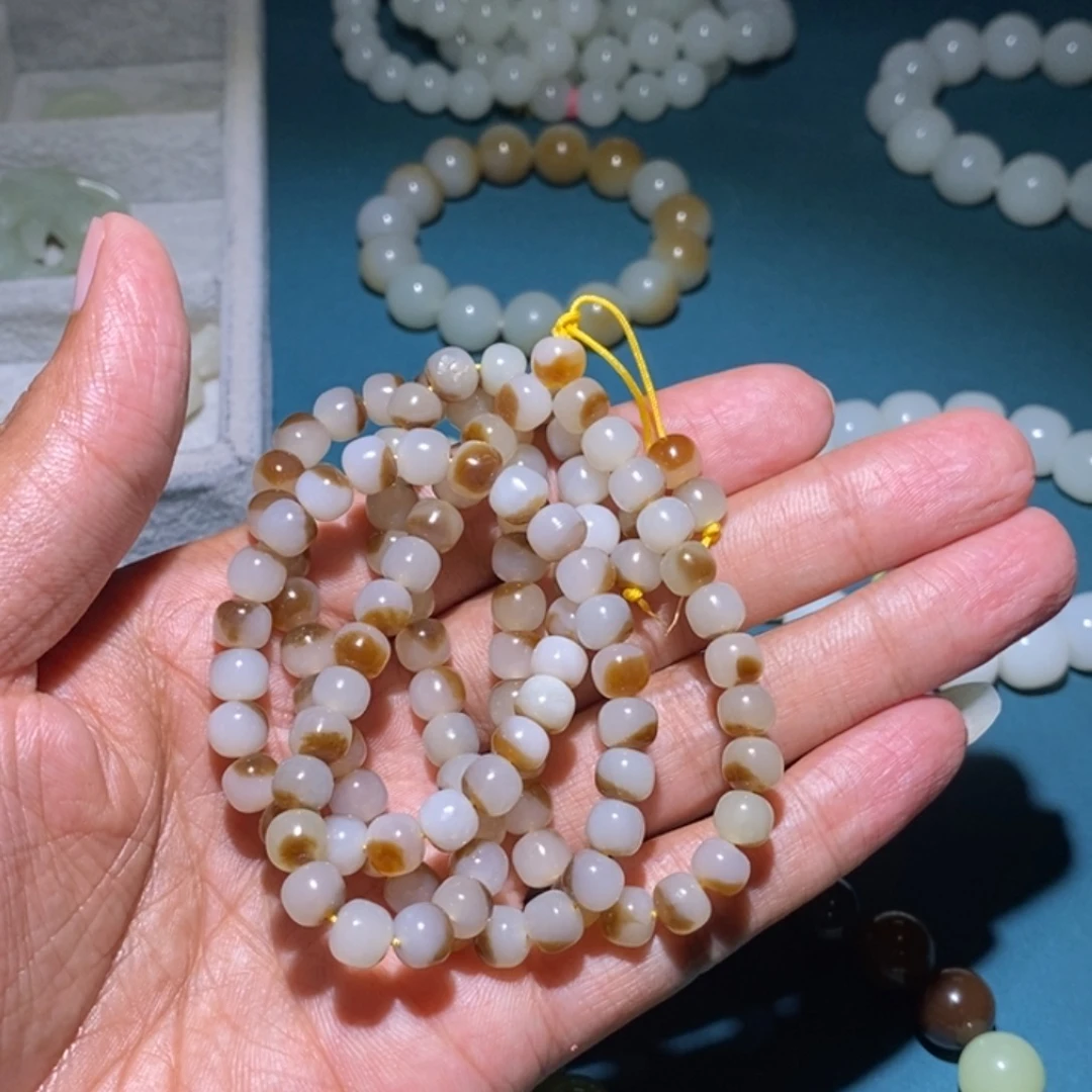 阿***丶和田玉未镶嵌挂件