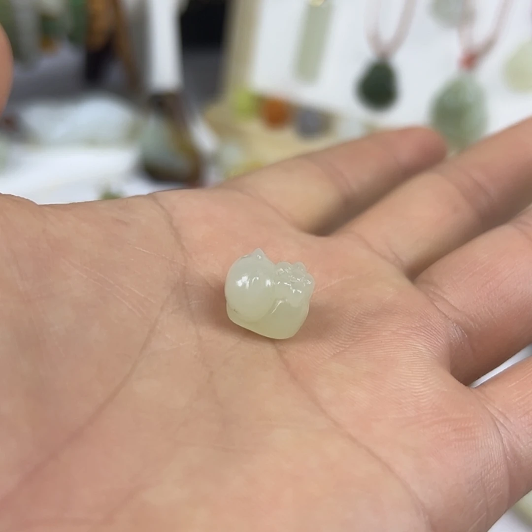 和田玉未镶嵌手机链