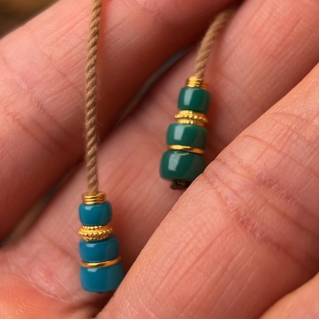 绿松石未镶嵌弟子珠