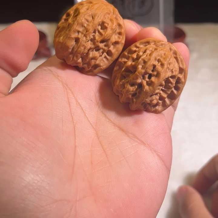 文玩核桃吊坠文玩核桃