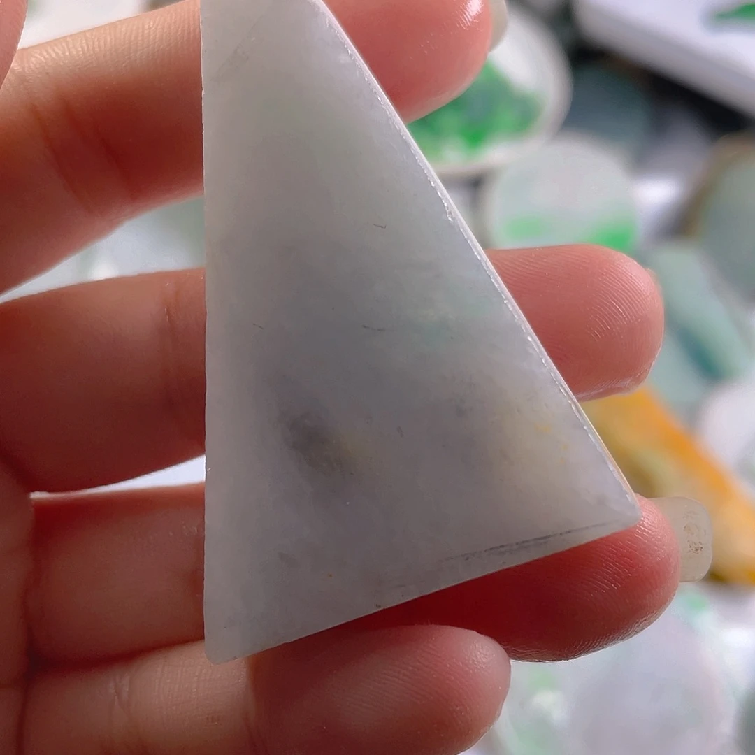 颈饰未镶嵌翡翠a
