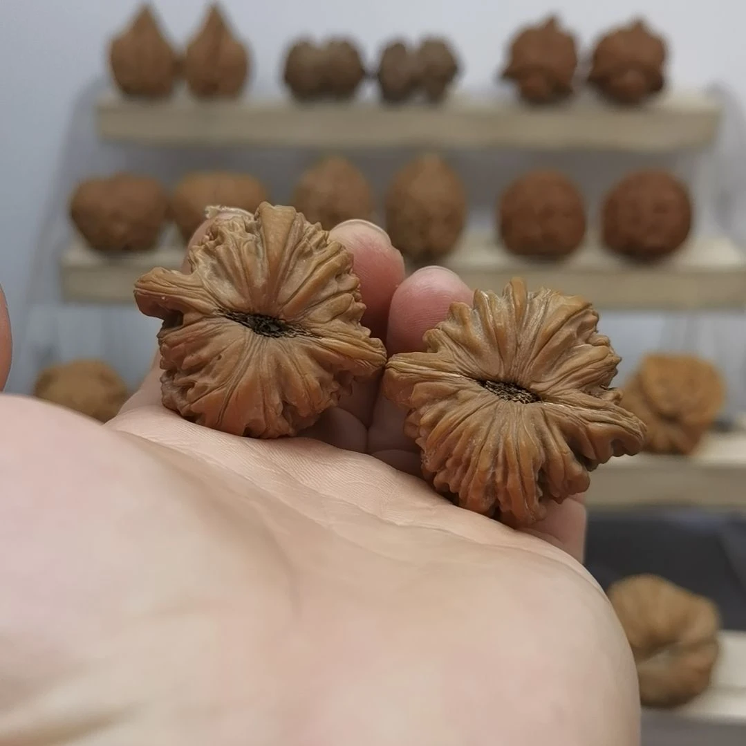 四座楼核桃  文玩核桃