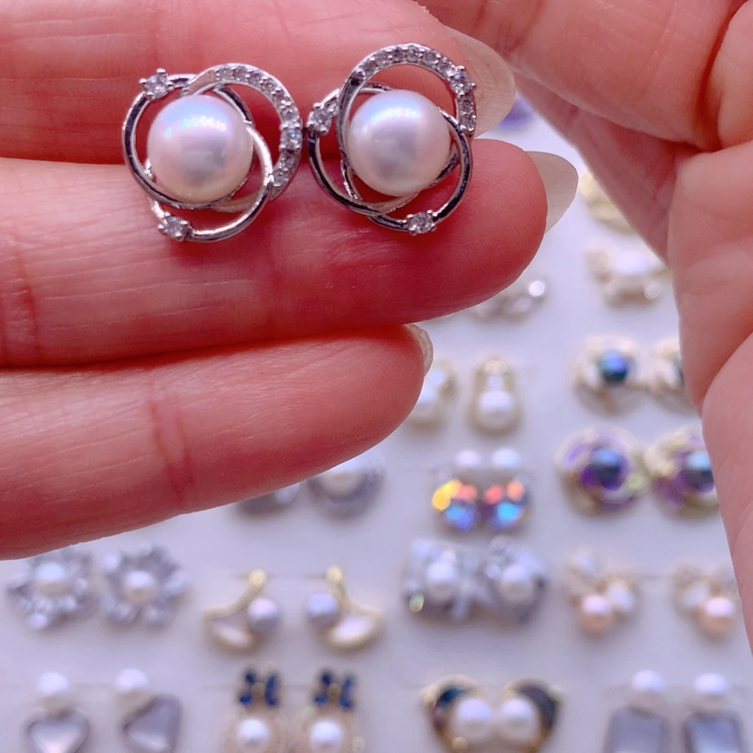 合金耳饰淡水珍珠