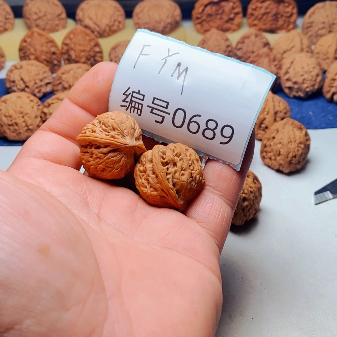 把件文玩核桃F***M红宝石0689