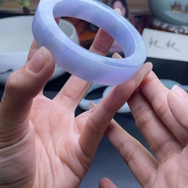 从***心定制翡翠未镶嵌胚