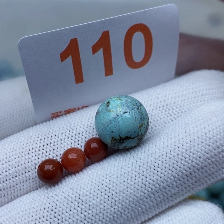 南红玛瑙未镶嵌珠宝奇石