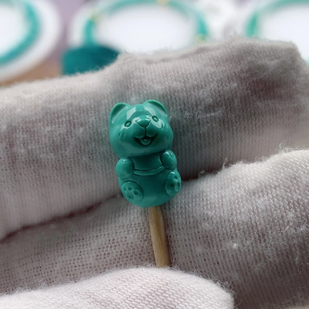 绿松石配饰未镶嵌