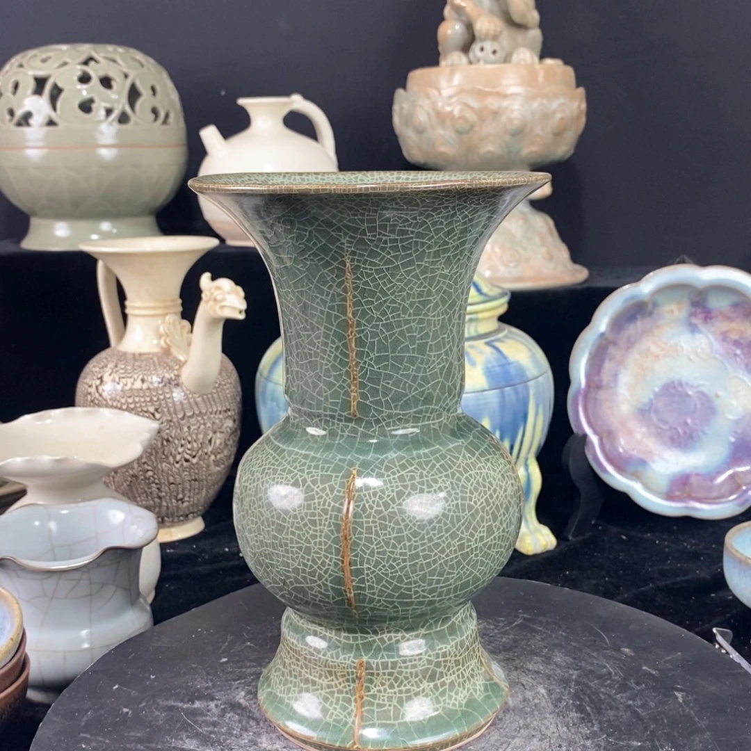 摆件曹*鱼瓷器瓷器瓷器