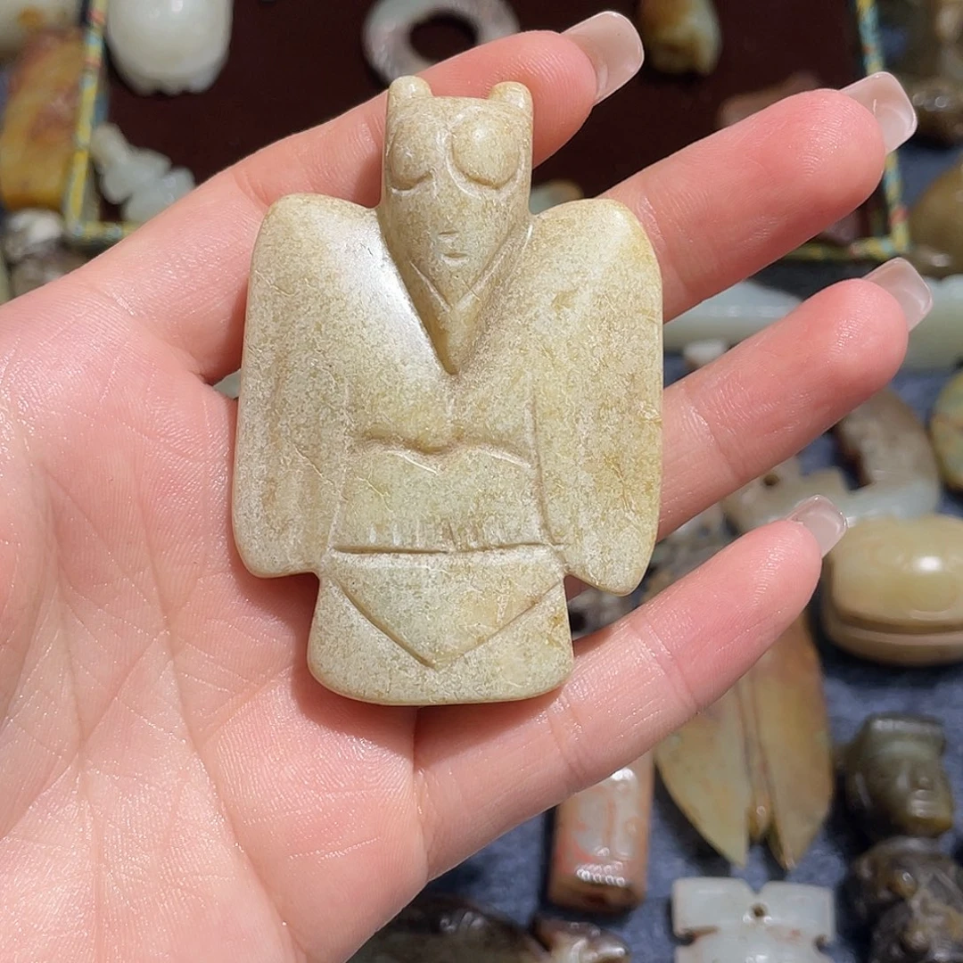 和田玉（糖玉）未镶嵌挂件