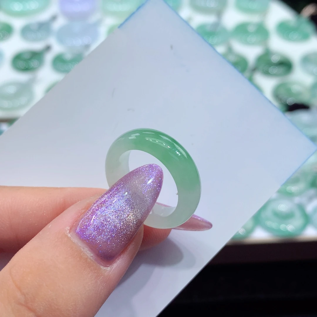 颈饰未镶嵌翡翠10