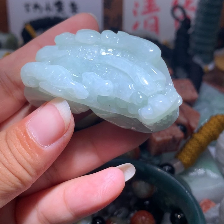 翡翠未镶嵌颈饰保真天然A货翡翠