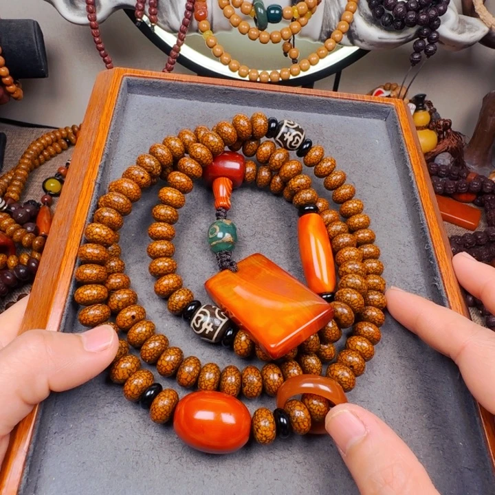 吊坠星月菩提脖挂