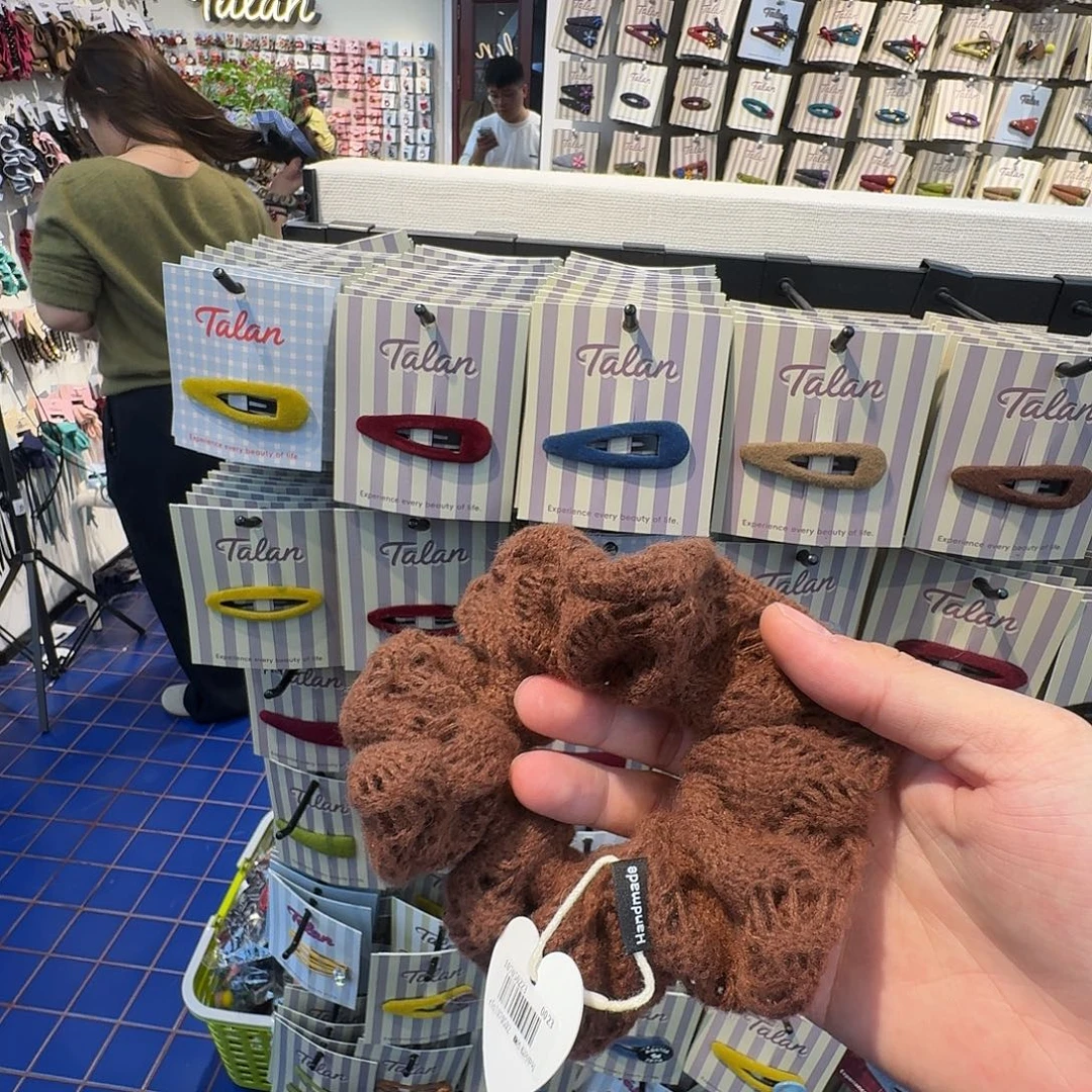 棕色发圈哦哦哦哦