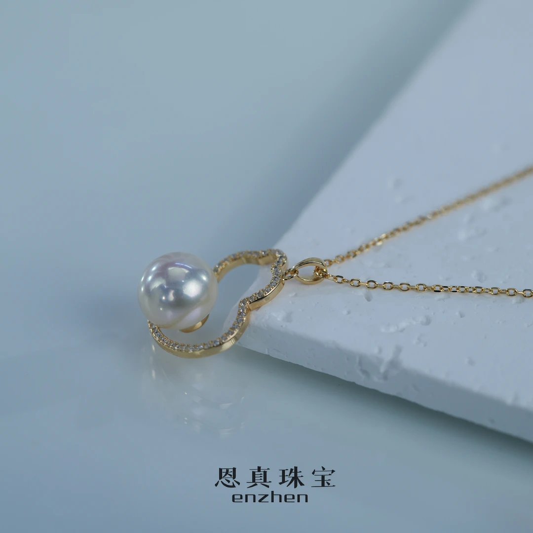 淡水无核珍珠吊坠 S925银葫芦吊坠10±mm强光时尚简约珍珠吊坠
