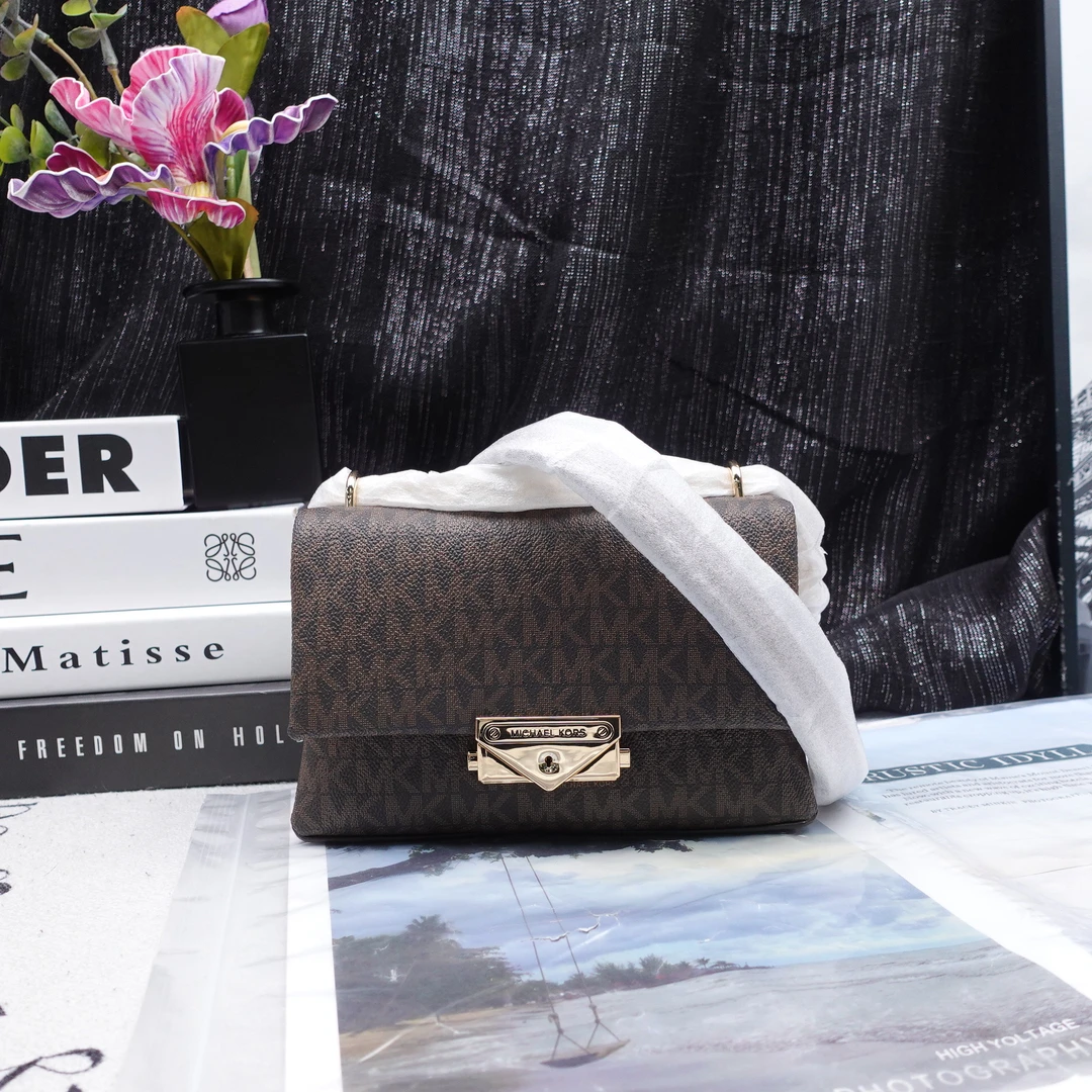 95新 MICHAEL KORS/迈克高仕 单肩包/T10245611