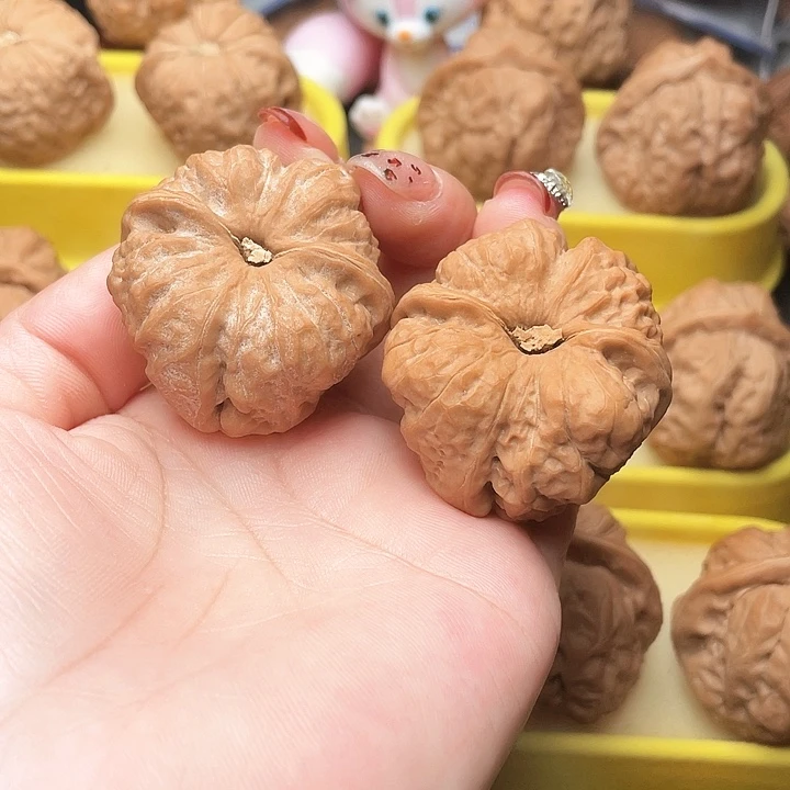 吊坠文玩核桃爱****常蛤蟆