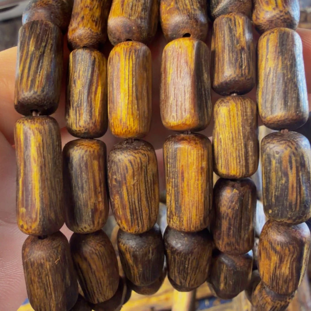 沉香沉香碎屑沉水浮树心油6克发一条