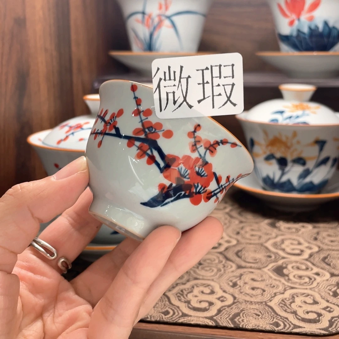 釉下手绘茶具微瑕
